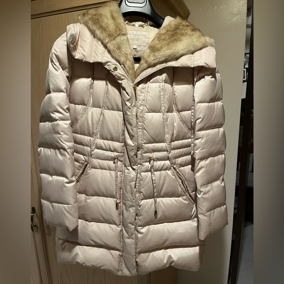 WOMEN’S PUFFER COAT - Picture 2 of 3